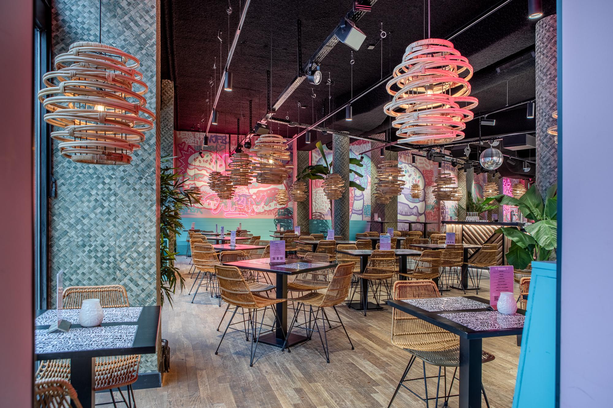 DE_VeganJunkFoodBar04_DE